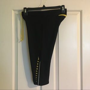 Nike Livestrong Dri-Fit Capris (Small)